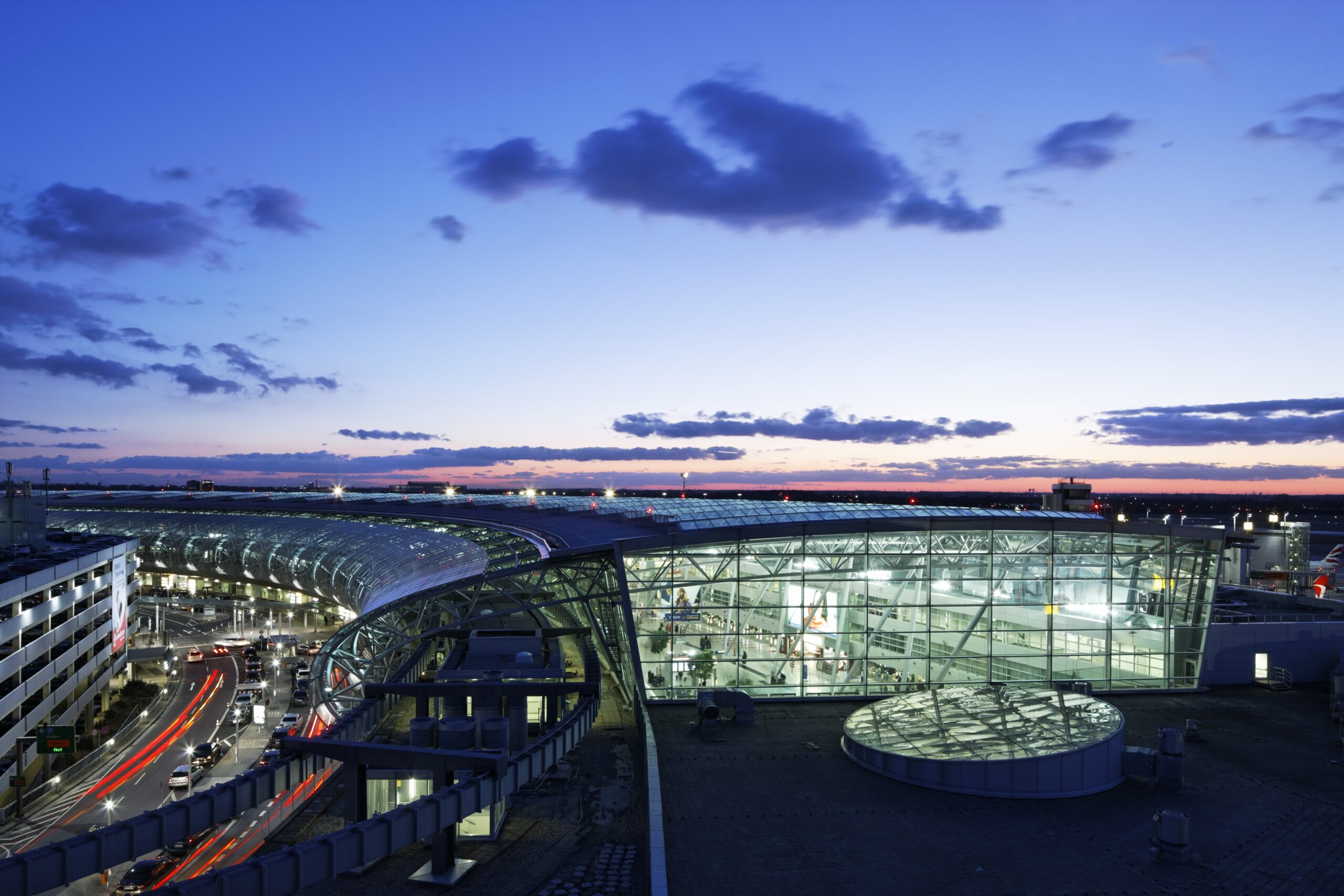 Flughafen Düsseldorf plant neues Tanklager für SAF